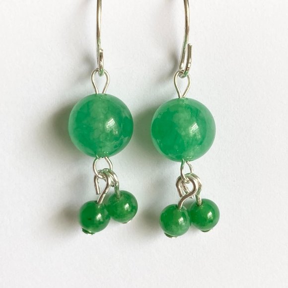 Green Jade Stone Earrings Silver Plated Dangle Round Bead Malaysian Light 2-6mm - Picture 7 of 9